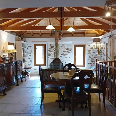 Little Up The Hills Villa *