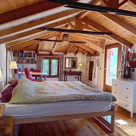 וילה Little Up The Hills