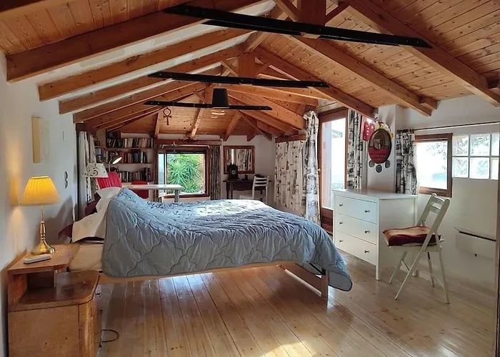 Little Up The Hills 阿尔戈斯