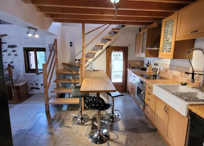 Little Up The Hills Villa *